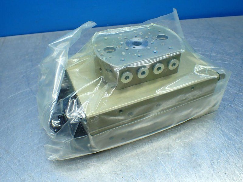 SCHUNK UNIVERSAL SWIVEL UNIT.  -  SRU+40-W-90-3-8