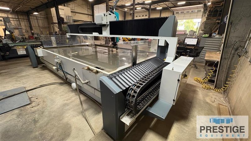 Flow Mach 500 4020 XD 6&#039;5&quot; x 13&#039;  CNC Water Jet Cutting System