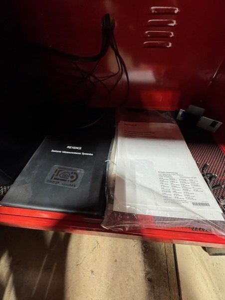 Keyence IM-8030 Image Dimension Measurement System, 2023