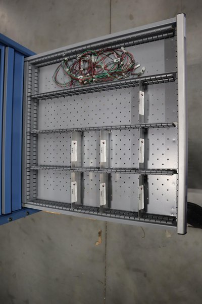 Lista 900 Tool Cabinet - 9 Drawers- Auction Item