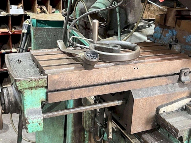 4 HP BRIDGEPORT SERIES 2 VERTIICAL MILL: STOCK #21268
