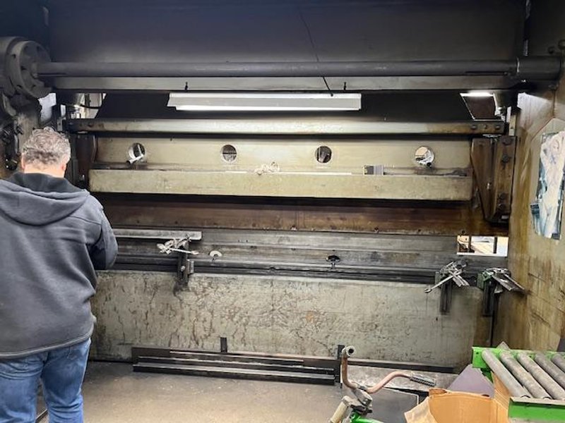 Cincinnati Press Brake Series 90-10’