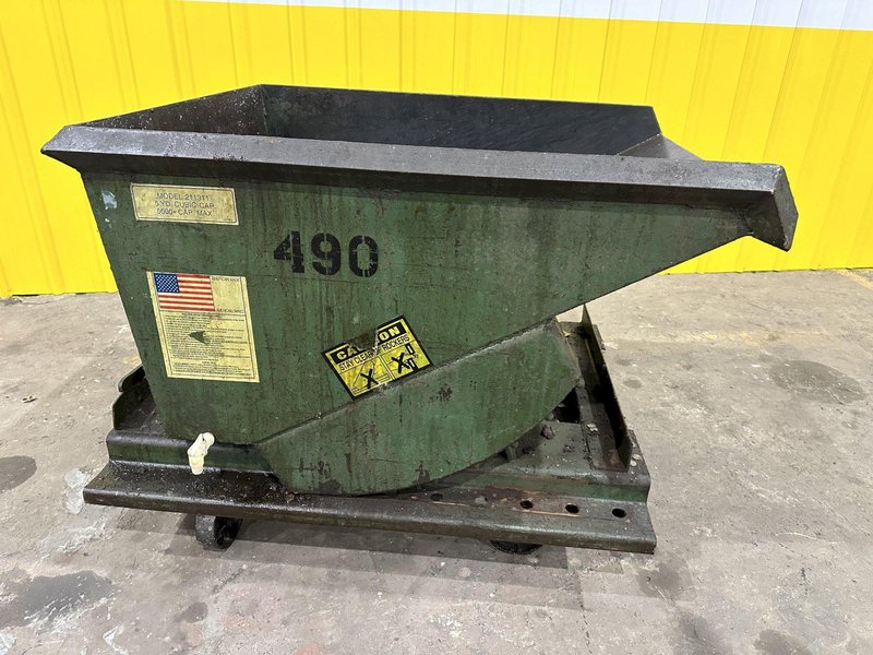 1/2 YARD (46" x 36" x 30") X 5000 LBS AMERICAN PORTABLE DUMP HOPPER ON CASTERS: STOCK 20071