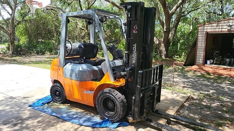 Toyota 7FGU25 Forklift (#4761)