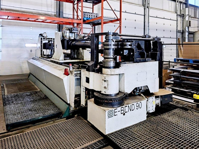 BLM E-Bend 90 Electric Tube Bender