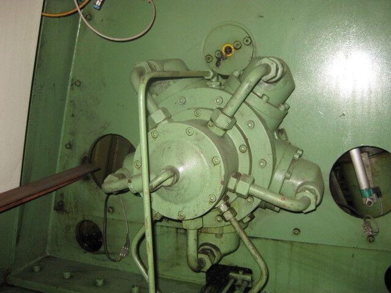 1981 Roundo PS320 3-Roll Plate Roll (#5088)