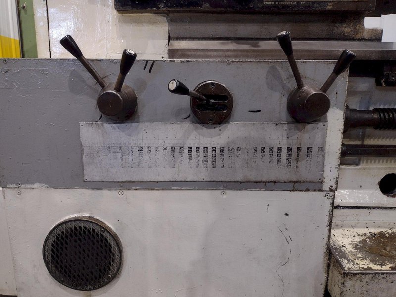 TOS MODEL #SUS-80 ENGINE LATHE : YOBRO 25404