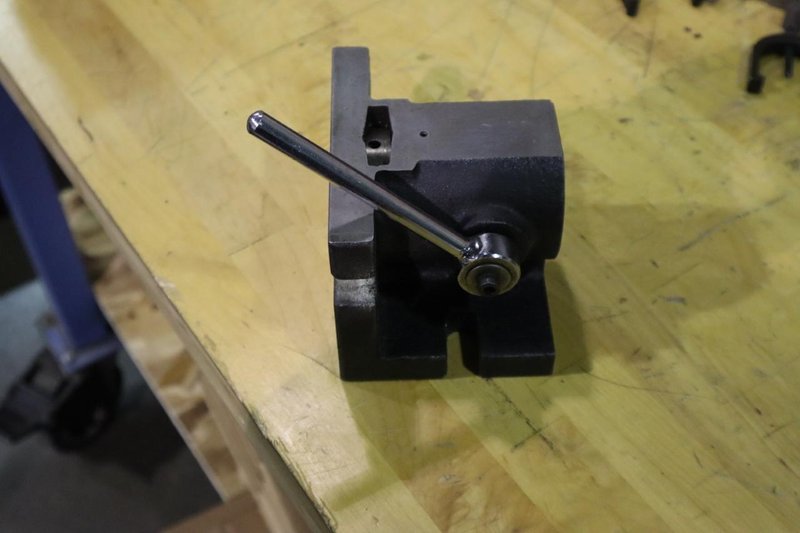 5C Collet Fixture, Lever Closer, Horizontal | Vertical Mount- Auction Item
