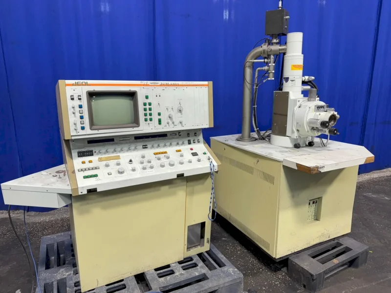 JEOL SCANNING MICROSCOPE  -  JSM-840A