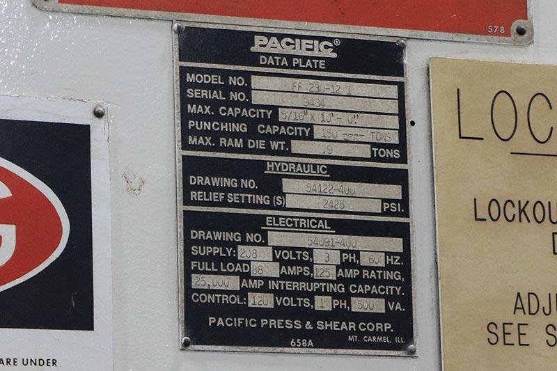 230 Ton x 12 ft. Pacific Hydraulic Press Brake Model FF 230-12 I