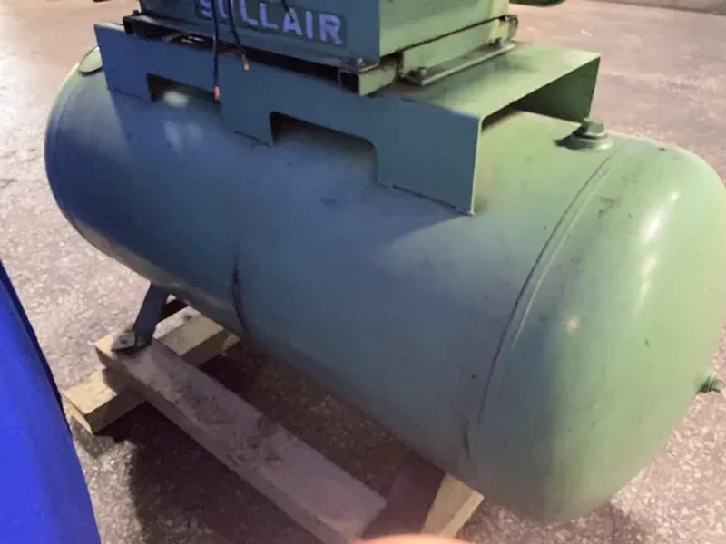 SULLAIR AIR COMPRESSOR  -  10-40 ACAC