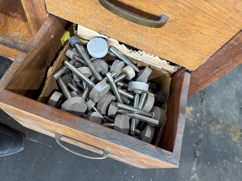 MOORE NO. G18 JIG GRINDER W/ CABINET OF TO0LING. STOCK # 0774725