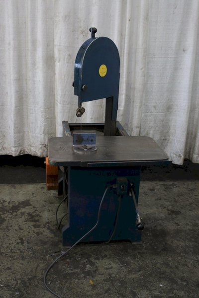 ROLLIN VERTICAL BANDSAW: STOCK #76351