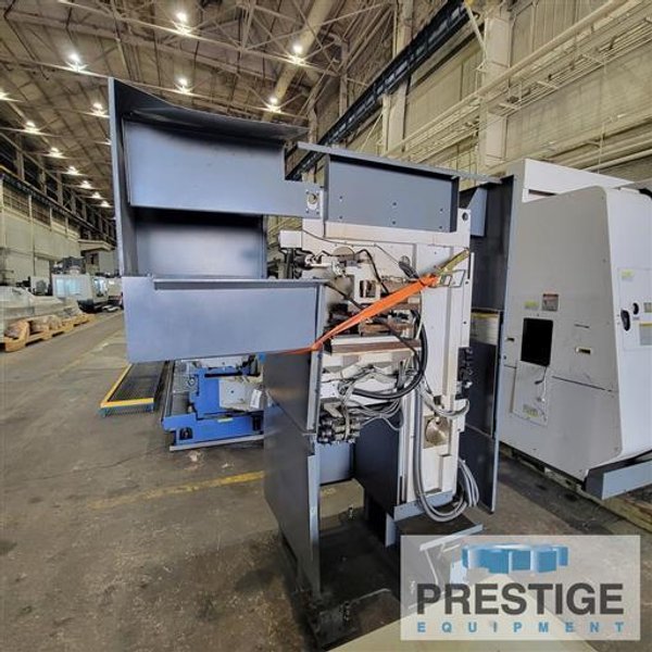 Lathes CNC Three Axis Or More