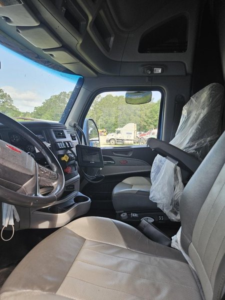 2024 Peterbilt 579 1XPBD49X4RD897218