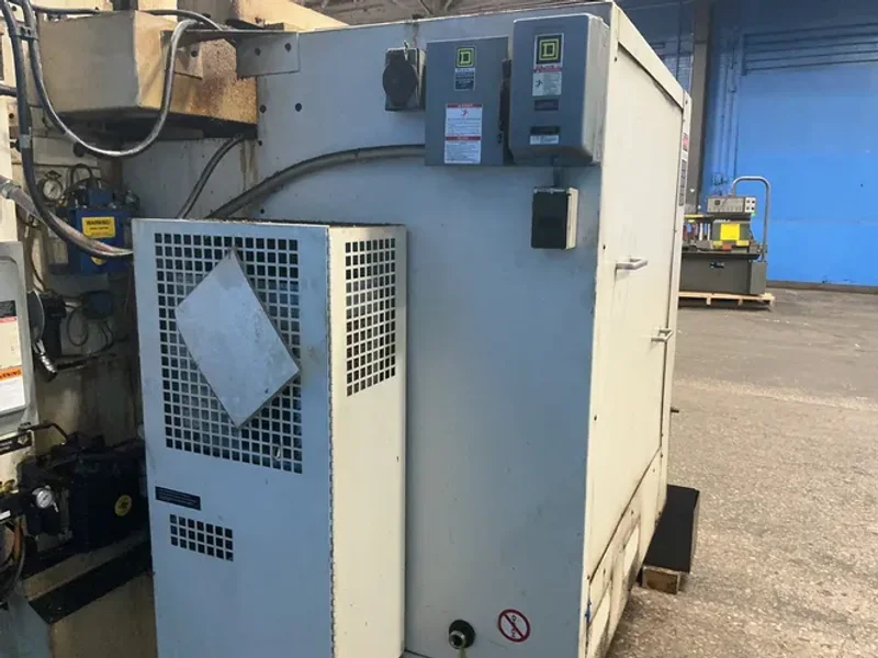 FADAL 28" x 30" CNC VMC   -  VMC4020 HT