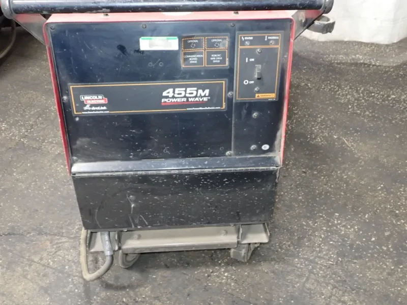 LINCOLN 450 AMP WELDER  -  POWER WAVE 455 M