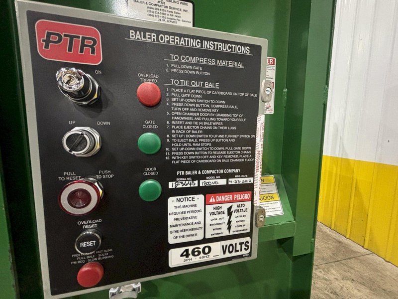 30" X 48" PTR MODEL #1800HD VERTICAL HYDRAULIC BALER: STOCK# 4087