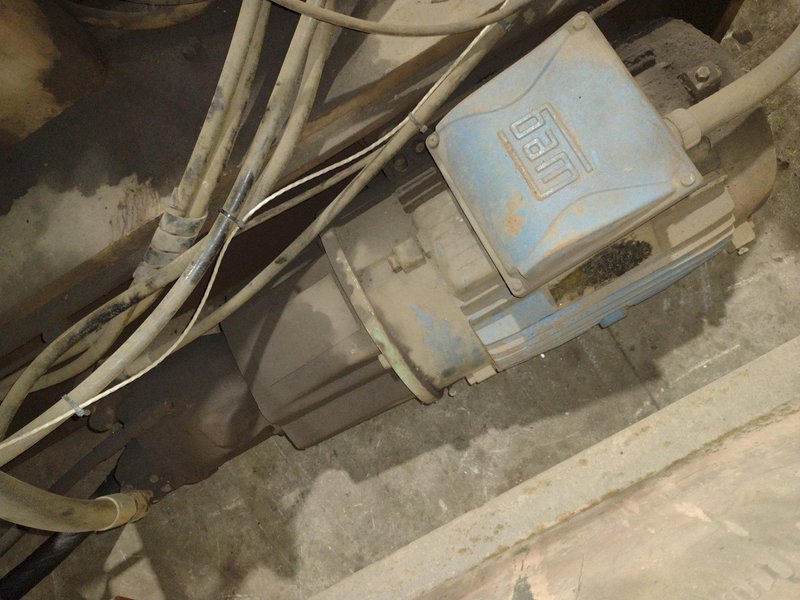 10' X 1" MONTGOMERY MODEL #4R-120100 4-ROLL HYDRAULIC PLATE BENDING ROLL: STOCK #17021