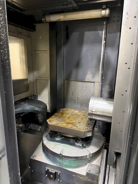 2013 DOOSAN HC-400 CNC HORIZONTAL MACHINING CENTER USED