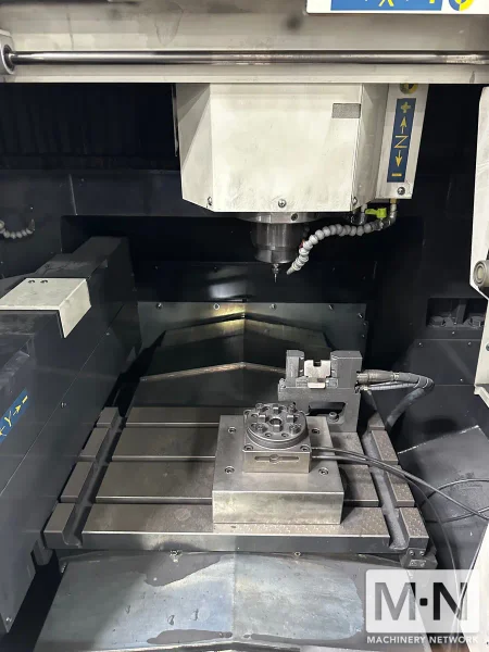 Roku Roku HC-435 CNC Vertical Machining Center, 2006