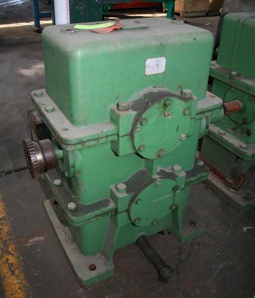 YODER GEAR BOX: STOCK #16991