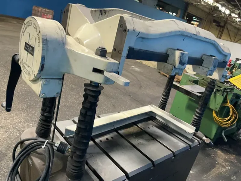 HANSFORD MFG. CORP. 4000 IN. LB. MAX TORQUE DIE HANDLER  -  1020