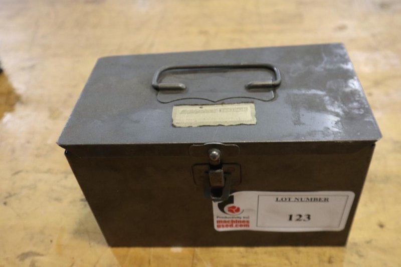 Bridgeport Offset Boring Head in Metal Case- Auction Item