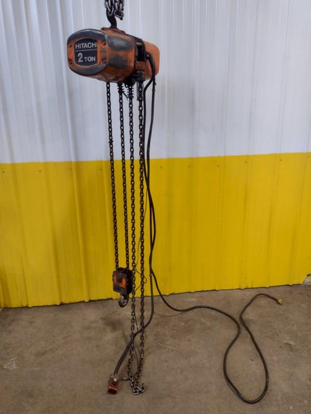 2 TON HITACHI CHAIN HOIST 110V SINGLE PHASE: STOCK #15897