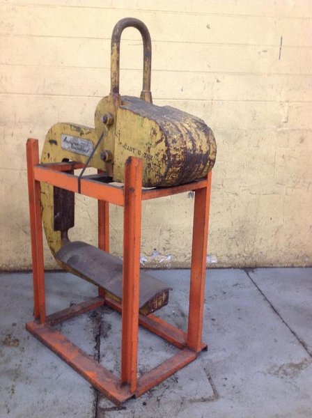 16,000 LB X 48&#039; AMERICAN CRANE COIL LIFTER C HOOK: STOCK #65630