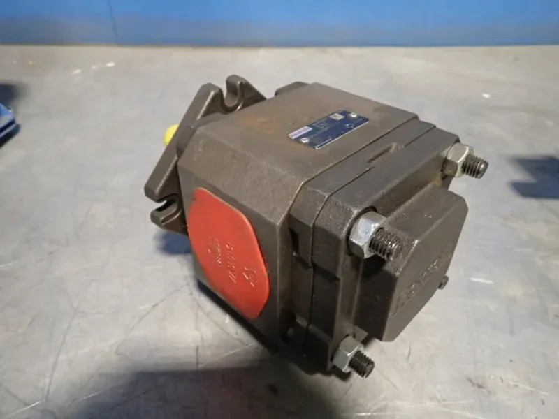REXROTH INTERNAL GEAR PUMP  -  R900932163