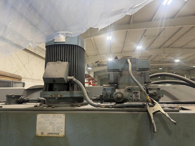 10' X 14 GAUGE PULLMAX URSVIKEN HYDRAULIC POWER SHEAR: YOBRO #25207
