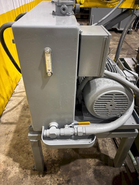 AMERICAN SERVO DRIVEN HYDRAULIC FLYING CUTOFF SHEAR WITH AMS CONTROLS: STOCK #18161