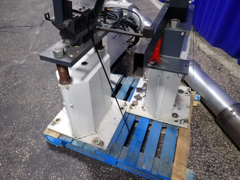 LNS 200" HYDRO BAR FEEDER