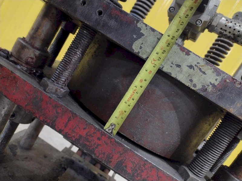 3 TON AIRAM 4 POST ROLLFORMER CUTOFF / PUNCH PRESS: STOCK #22112