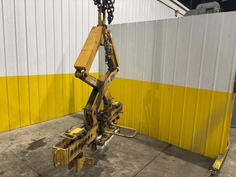 3 TON CALDWELL MODEL #281-3-52 STEEL COIL GRAB: STOCK #22812