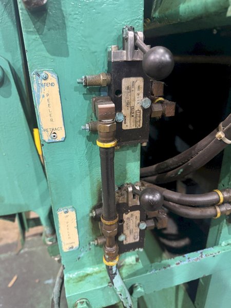 10,000 LBS X 24" X .105" ROWE ENTRY SERVO FEED LINE, COIL CAR, REEL, STRAIGHTENER, INDRAMAT SERVO FEED: YOBRO #24518