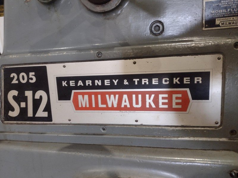 #205 K&amp;T MILWAUKEE KEARNEY AND TRECKER MODEL #205 S-12 HORIZONTAL MILL WITH TOOLMAKERS VERTICAL HEAD: STOCK #22495