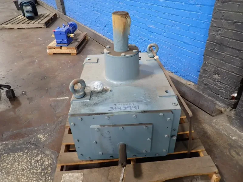 PHILADELPHIA GEAR REDUCTION GEAR BOX