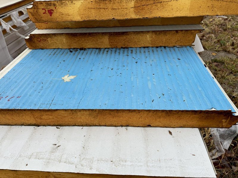 36&quot; CF SERIES-VERTICAL DOUBLE SIDED INSULATED WALL PANELS. STOCK # 1056122