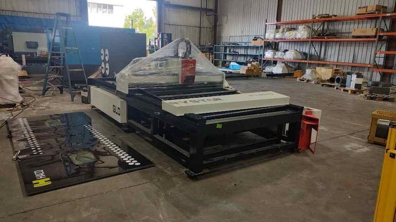 2000 Watt Glorystar VS-3015 Fiber Laser, 2022 – 5′ x 10′ Table, Demo Machine, Zero Hours