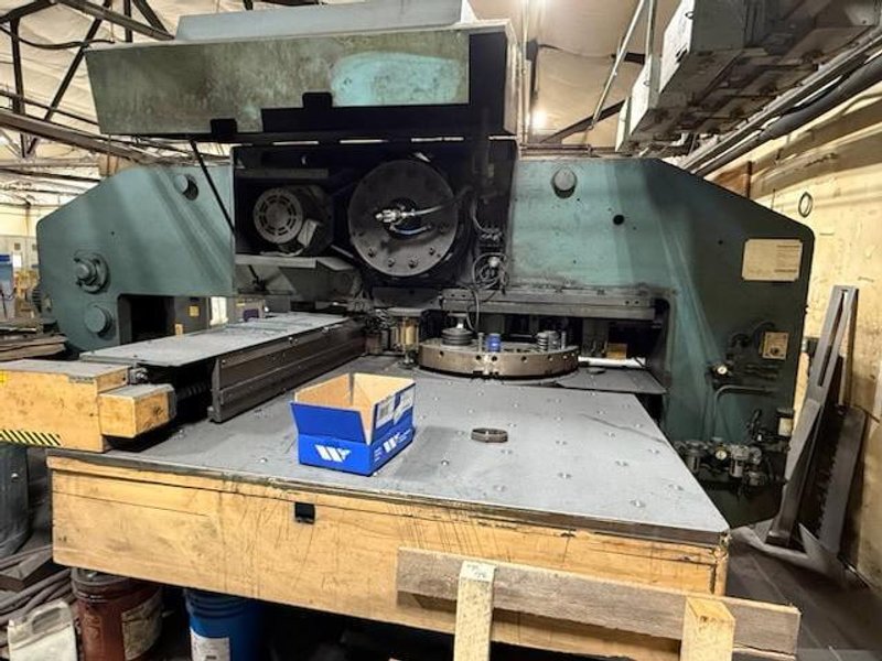 50 Ton Amada COMA-50-072 CNC Turret Punch Press, 1983 – Tooling Included