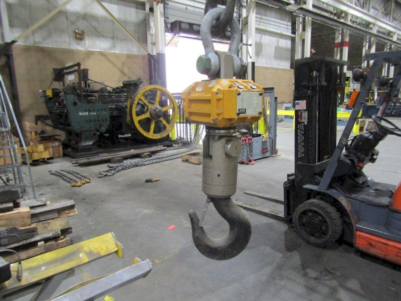 60,000 LBS CASTON III MDL 30 THD CRANE SCALE