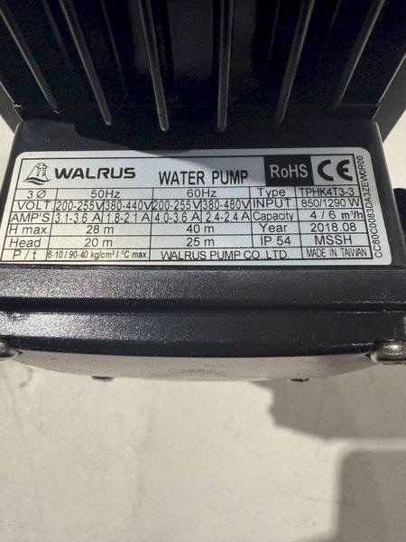WALRUS TPHK4T3-3 COOLANT PUMP USED