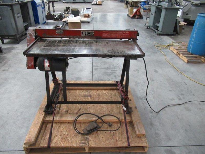 Thrifty Gang Slitter, Motorized 20 Gauge Capacity, (2) Sets of Blades, 3' Max Width, Single Phase
