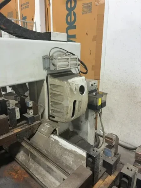 FROMINDUSTRIE MACHINING CENTER  -  FLEN
