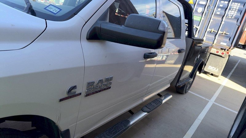 2018 Ram 2500 Crew Cab Utility Truck with Service Body – 4×4 Work Truck, Contractor Bed, Tool Compartments, Heavy-Duty Pickup