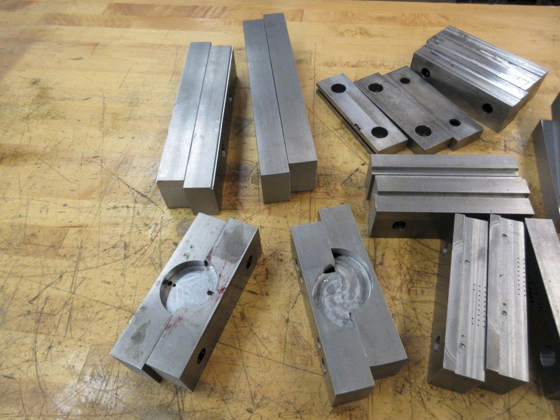 Kurt 6&quot; Vise Assorted Steel Hard and Soft Jaws- Auction Item