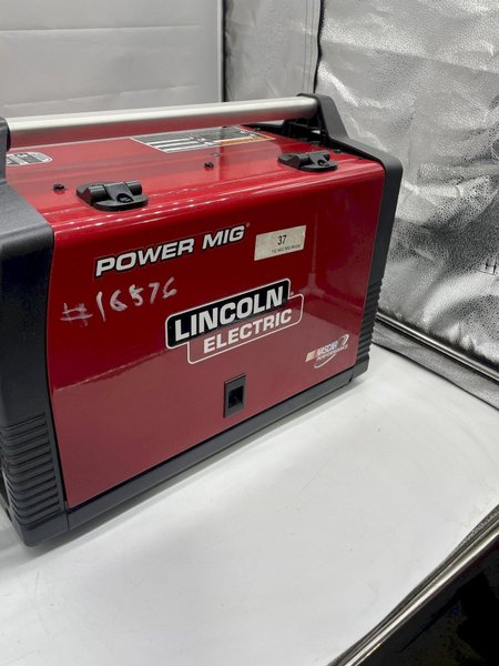 LINCOLN ELECTRIC MODEL #140C MIG WELDER: STOCK #16576