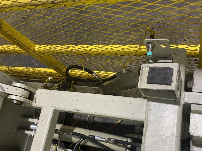 54" X 60" X 5000 LBS SOUTHWORTH MODEL #L006035-9 CONTAINER FLIPPER UNLOADING MACHINE: STOCK #17010